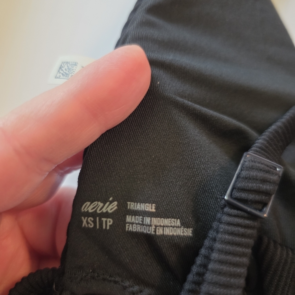 Aerie Women's Size XS Triangle Black Bikini Top - Picture 6 of 9